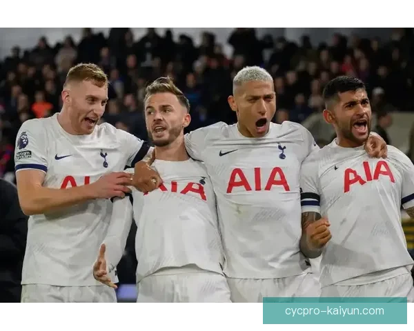 英超狼队对阵热刺首发阵容公布，双方竞争期待激烈演出