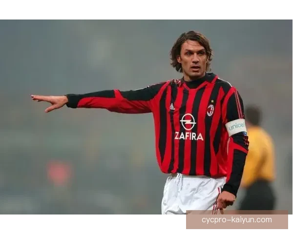 马尔蒂尼的足球传奇地位持续提升，影响深远且备受关注。