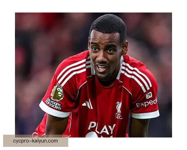 伊萨克战术适应持续提升，展现出强大的场上竞争力